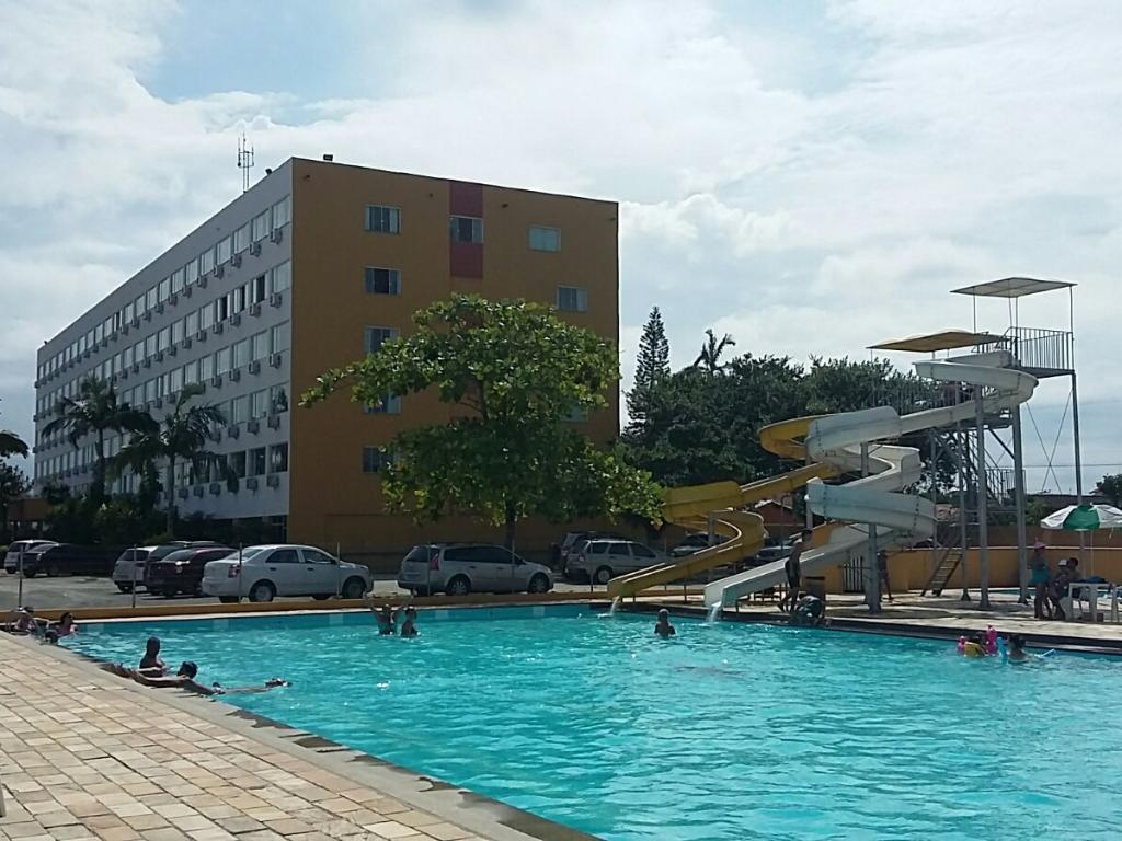 Piscina CANDEIAS PIÇARRAS Piscina CANDEIAS PIÇARRAS